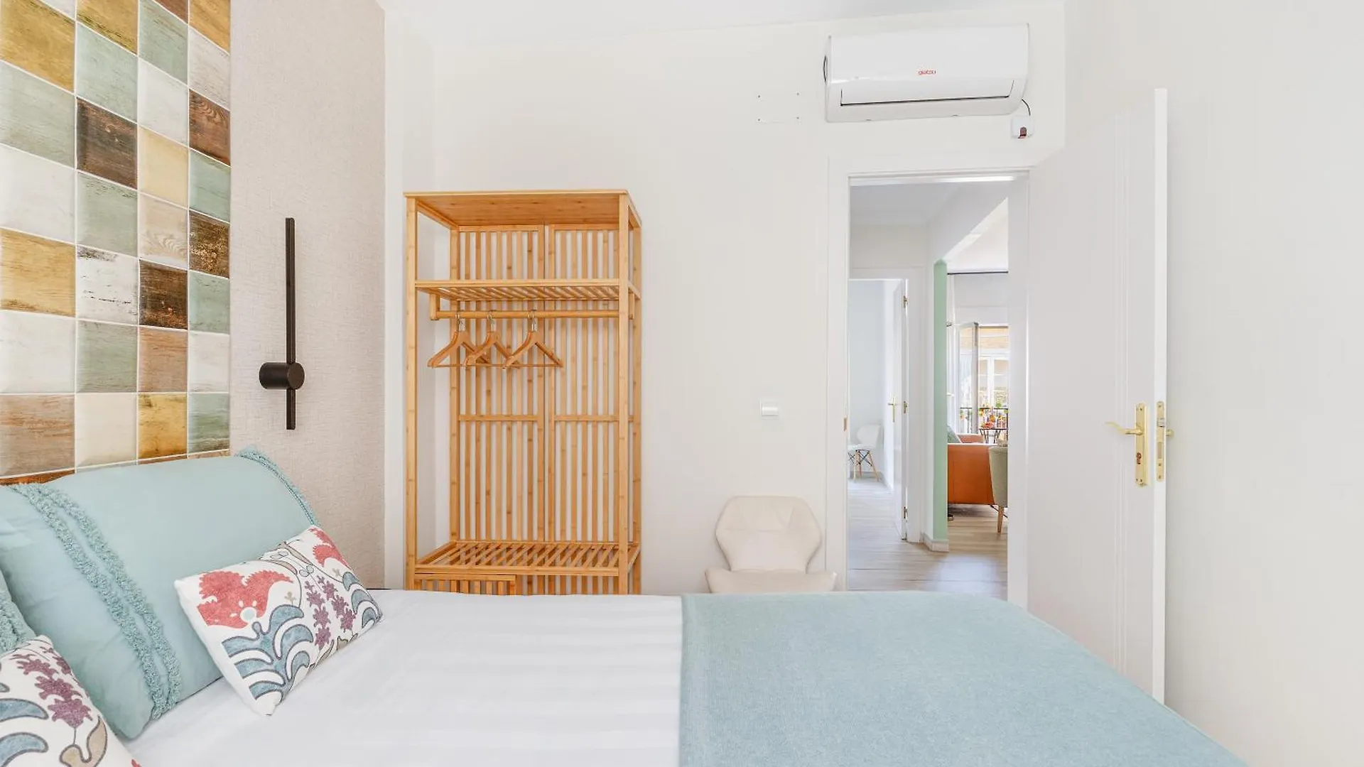 Montano Experience & Old Town By Ele Apartments Malaga